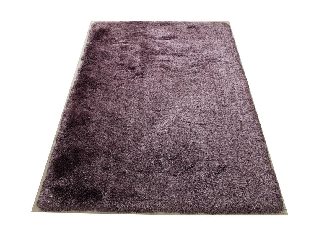 Ranyiah Area Rug