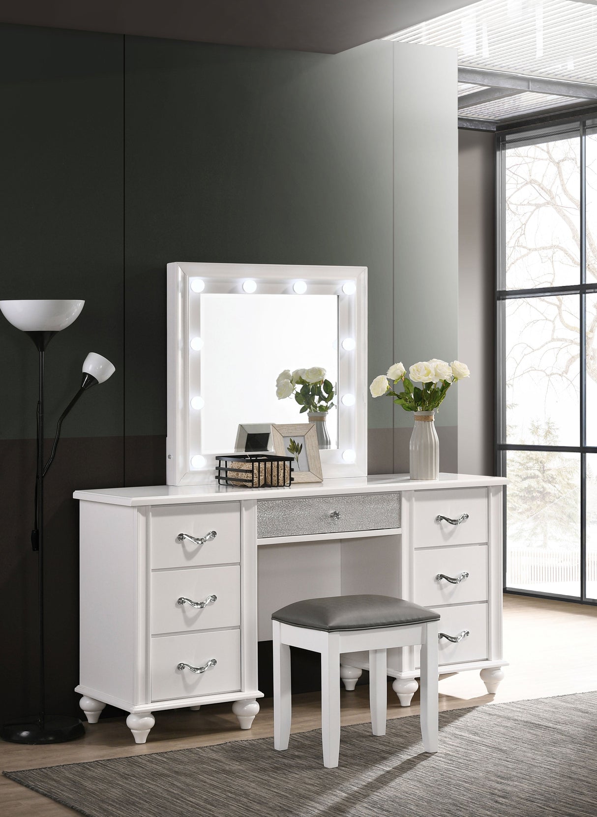 Barzini 7-drawer Vanity Desk with Lighted Mirror White