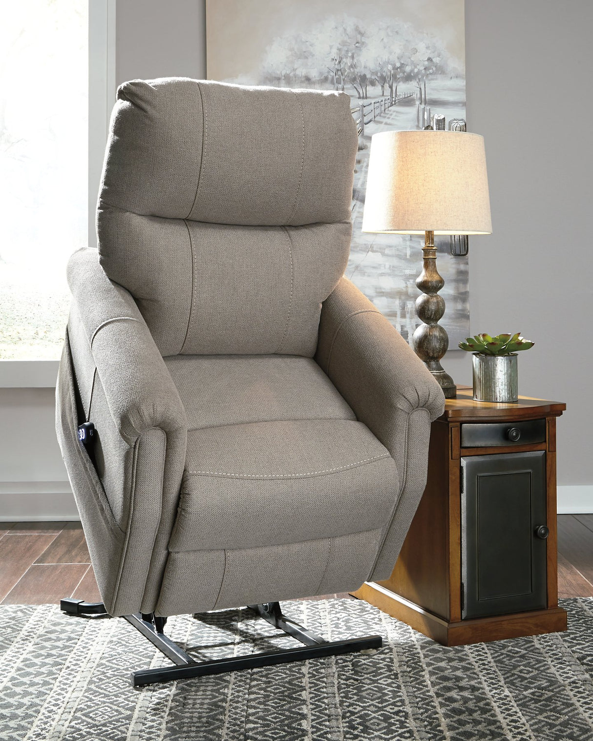 Markridge Power Lift Chair - Walo Furniture (Chicago, Illinois)