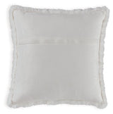 Gariland Pillow (Set of 4)