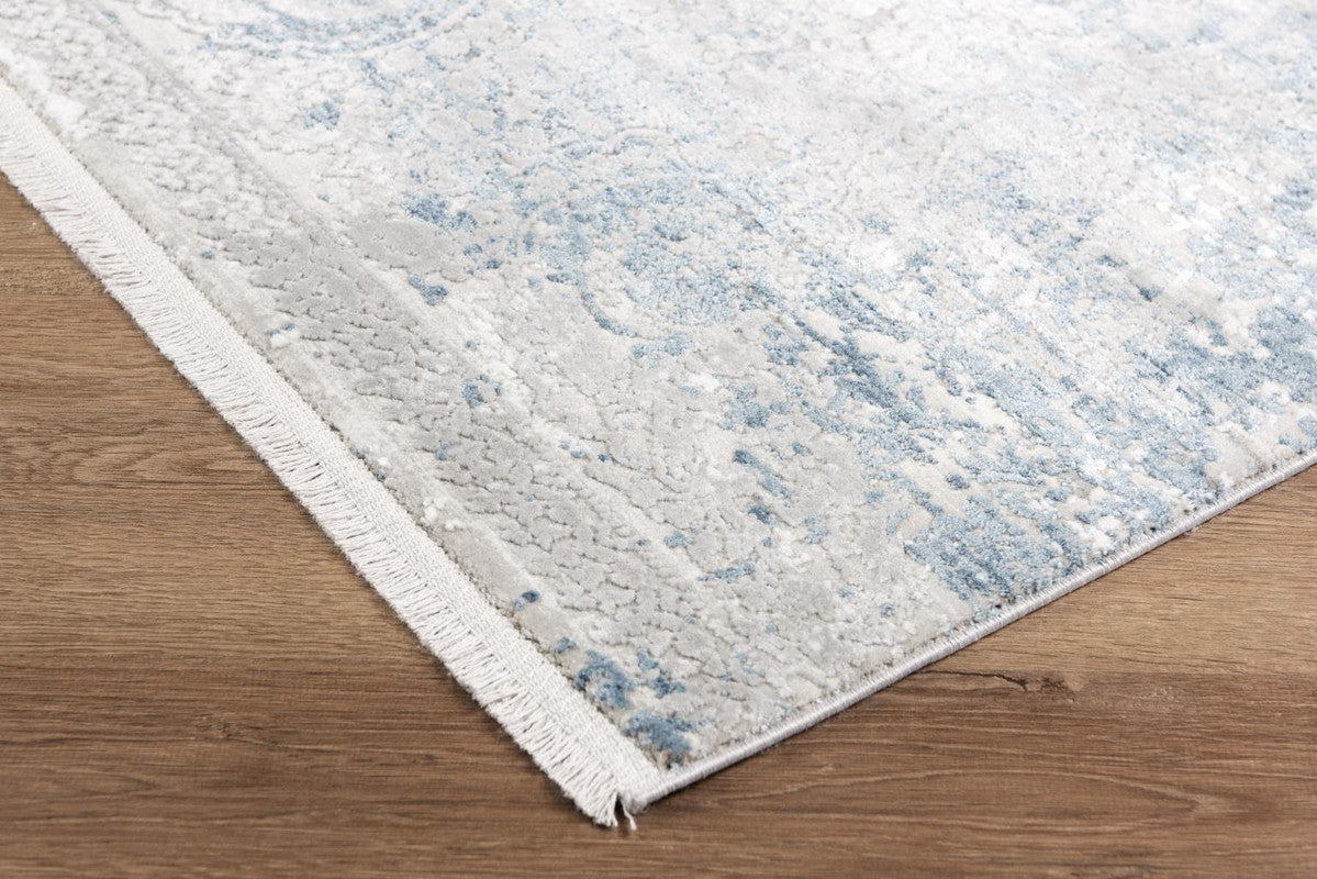 Andreaz Area Rug