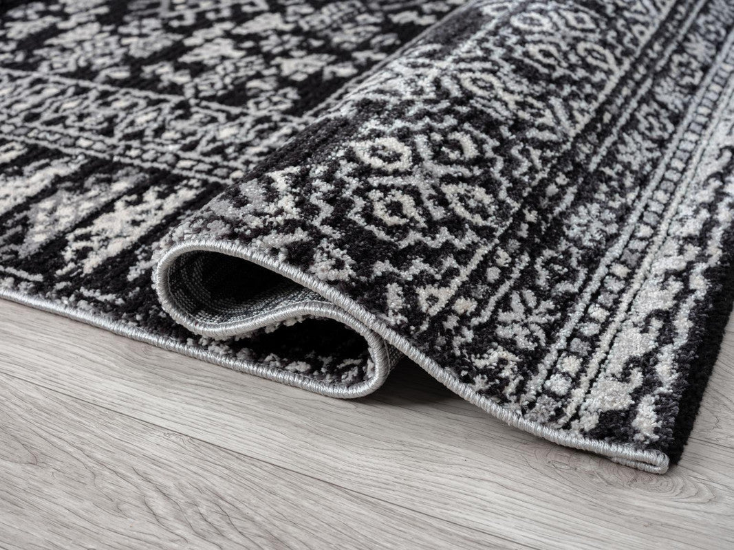 Vernestine Area Rug