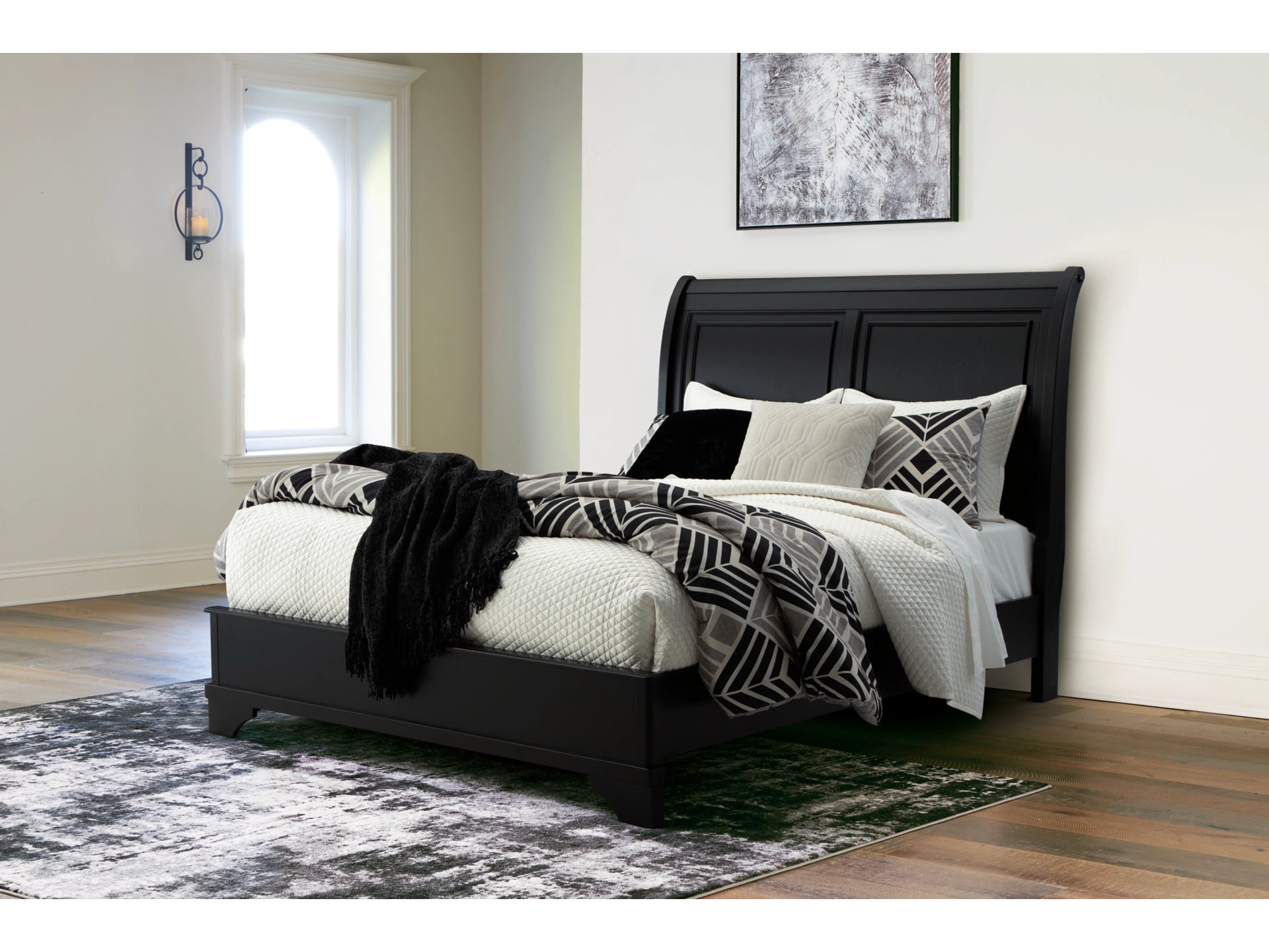 Chylanta Queen Sleigh Bed - Walo Furniture (Chicago, Illinois)