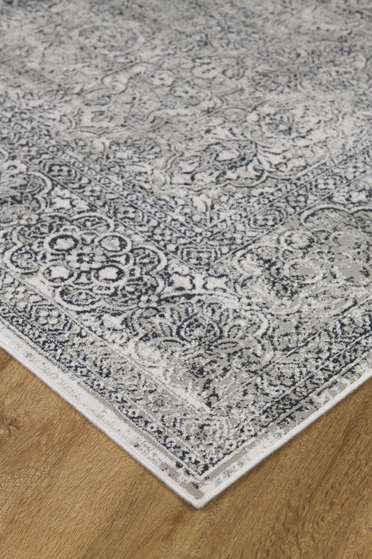 Bergamyer Area Rug