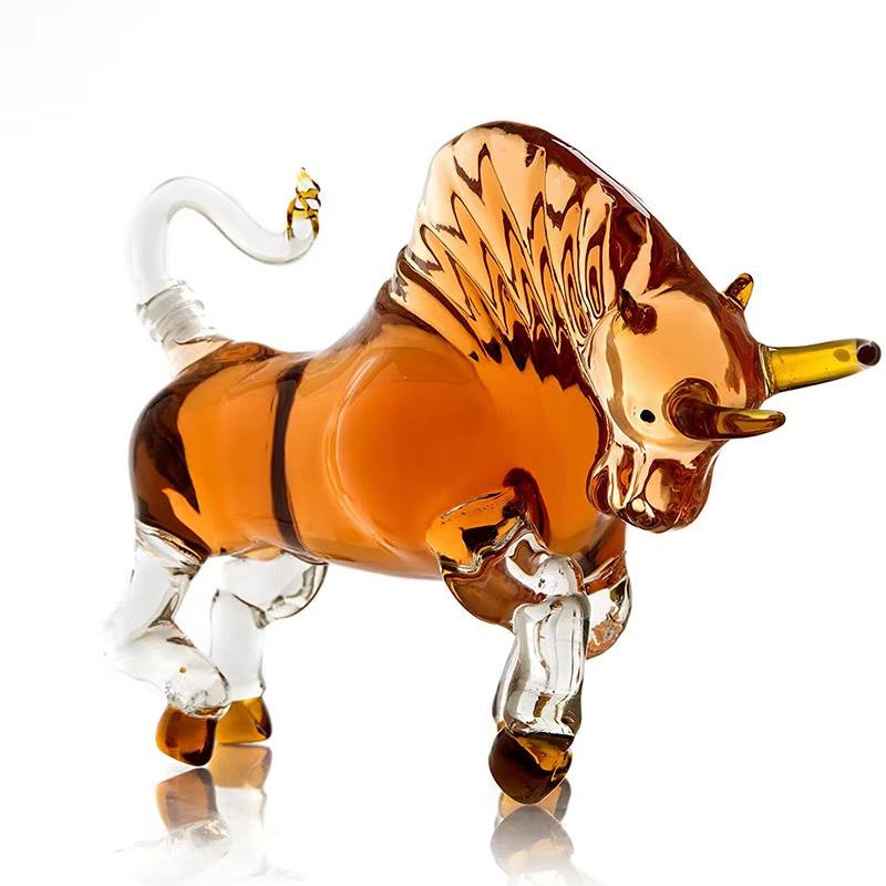 ArtZ® Bull Decanter