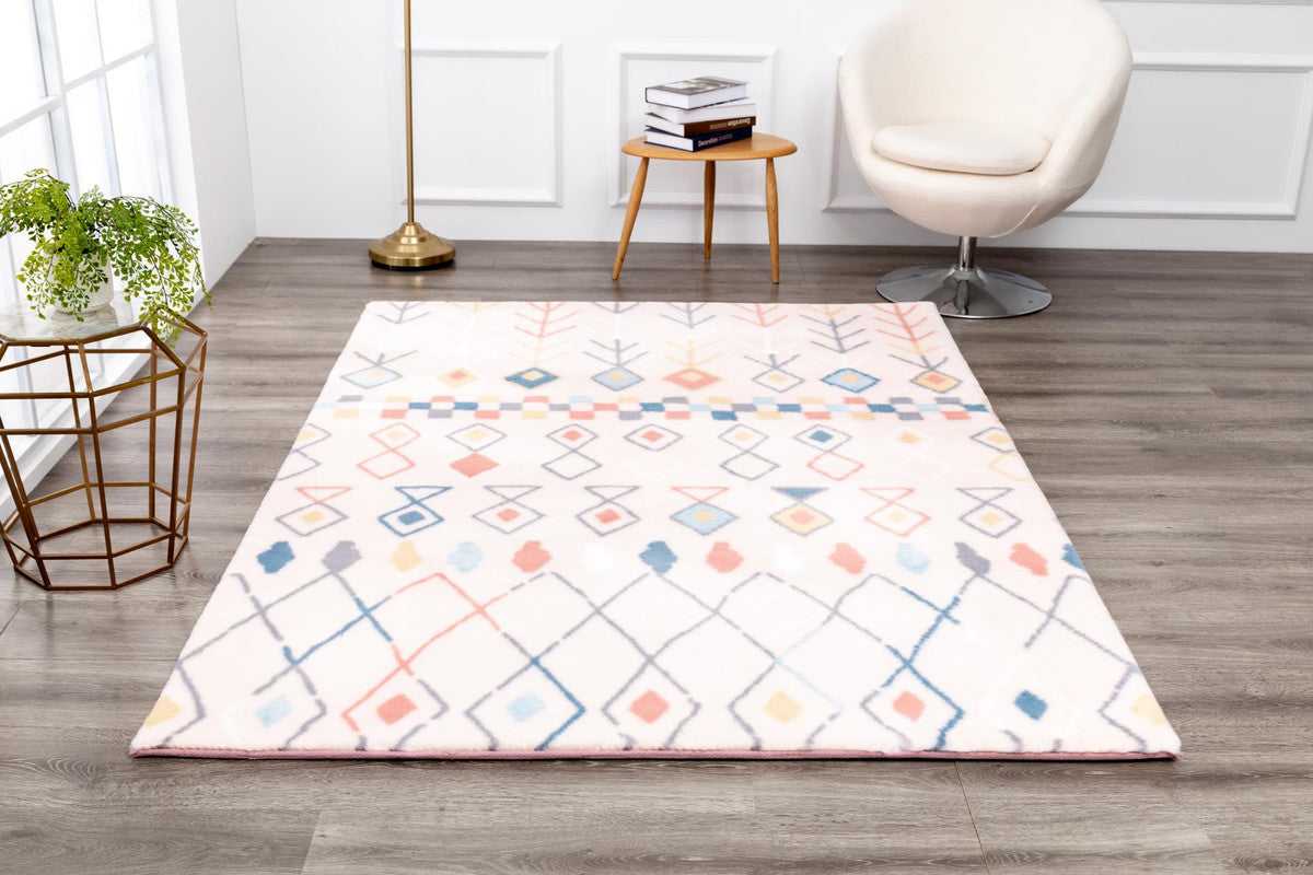 Yosselin Area Rug