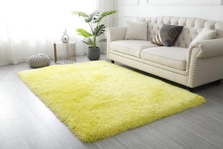 Heyner Area Rug