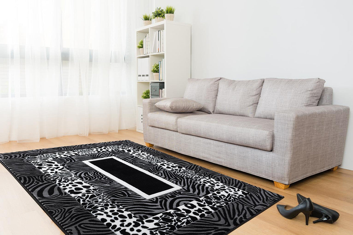 Detrina Area Rug