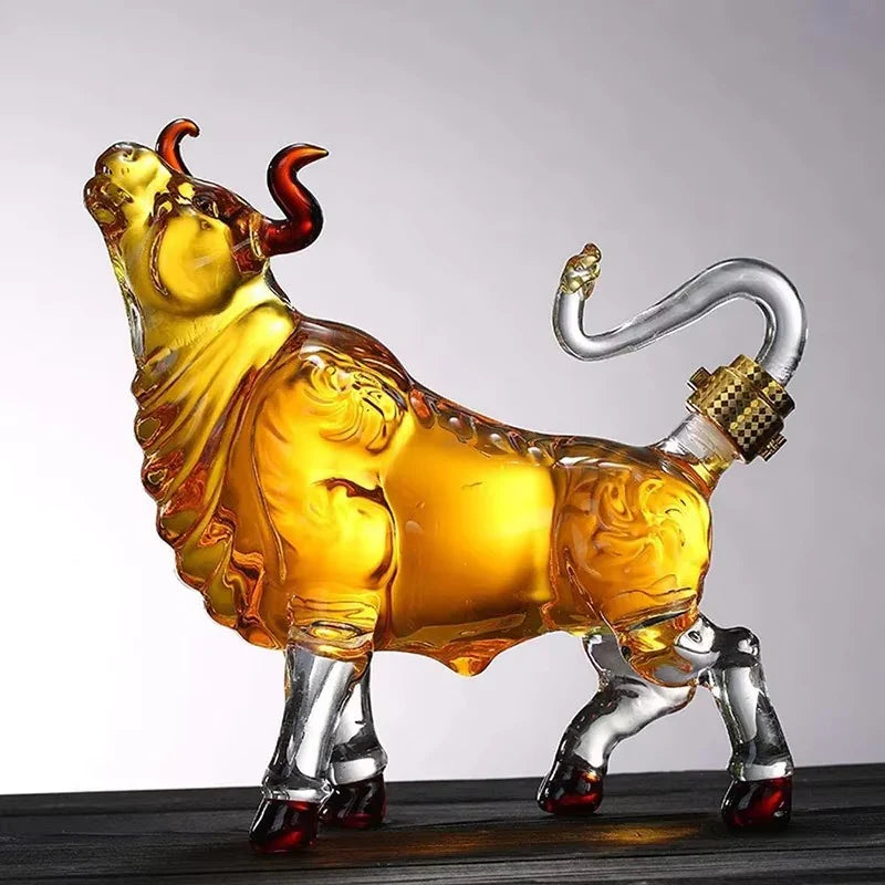 ArtZ® Bull Decanter