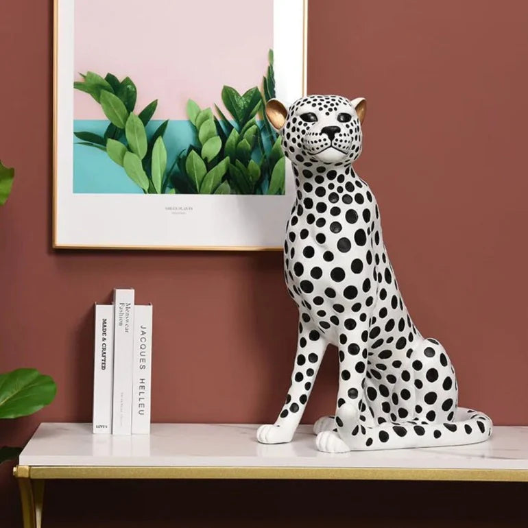 ArtZ® Nordic Leopard Sculpture