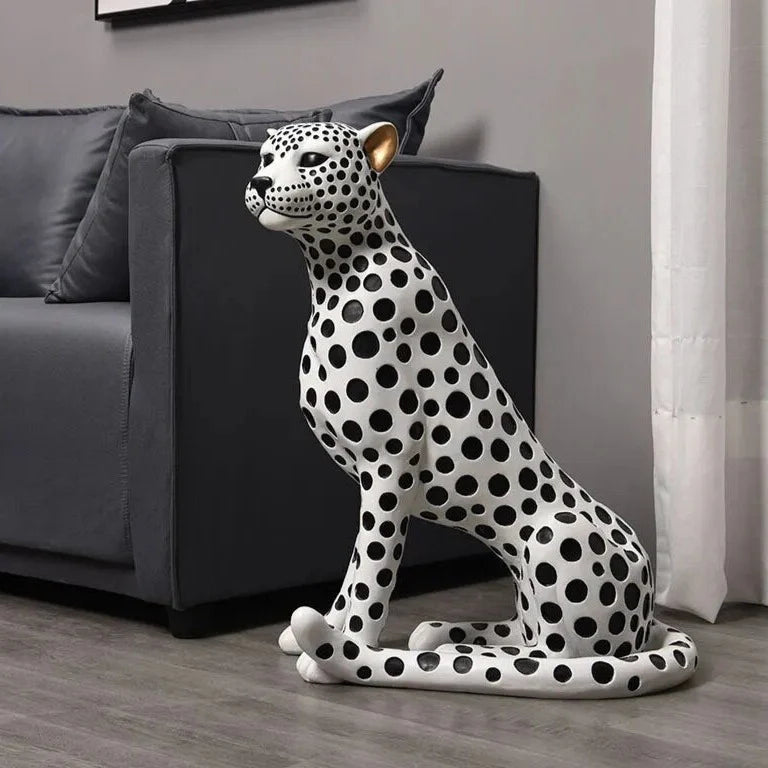 ArtZ® Nordic Leopard Sculpture