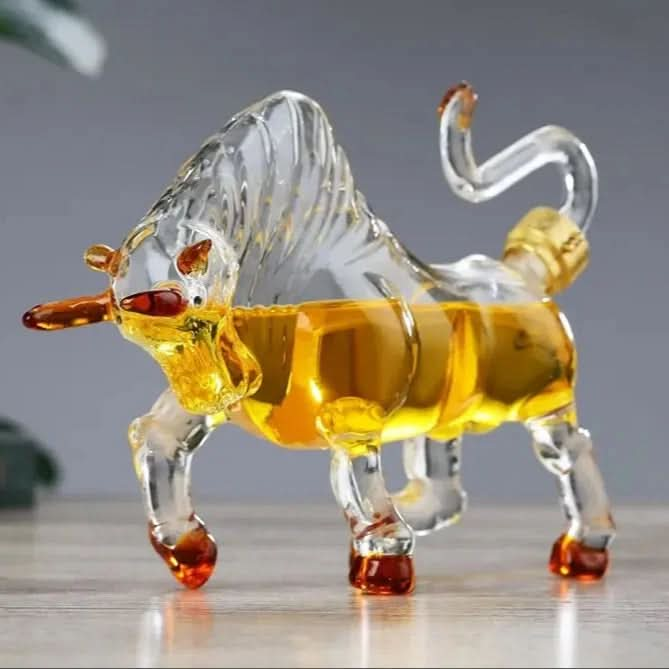 ArtZ® Bull Decanter - Walo Furniture