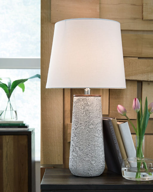 Ashley Express - Chaston Metal Table Lamp (2/CN) - Walo Furniture