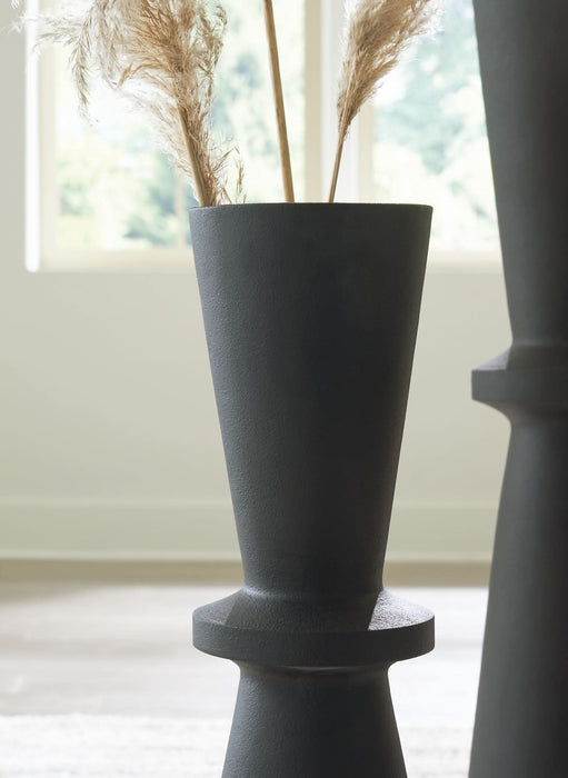 Ashley Express - Collisten Vase - Walo Furniture