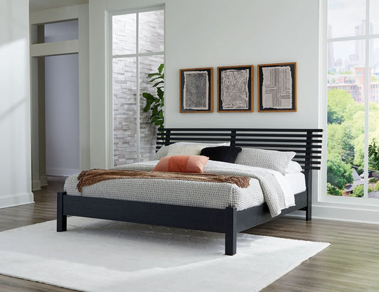 Ashley Express - Danziar Queen Slat Panel Bed - Walo Furniture