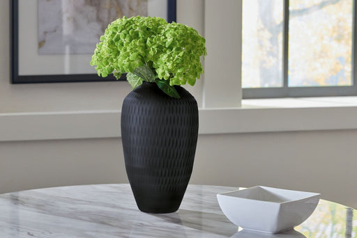 Ashley Express - Etney Vase - Walo Furniture