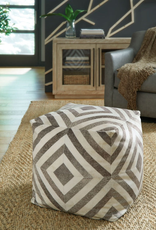 Ashley Express - Hartselle Pouf - Walo Furniture