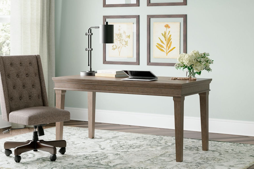 Ashley Express - Janismore Home Office Desk - Walo Furniture