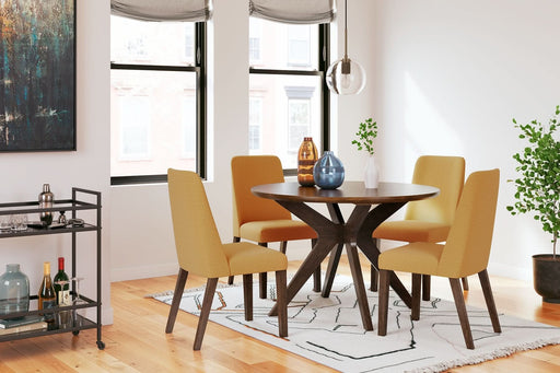 Ashley Express - Lyncott Dining Table and 4 Chairs - Walo Furniture