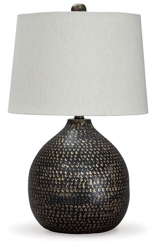 Ashley Express - Maire Metal Table Lamp (1/CN) - Walo Furniture