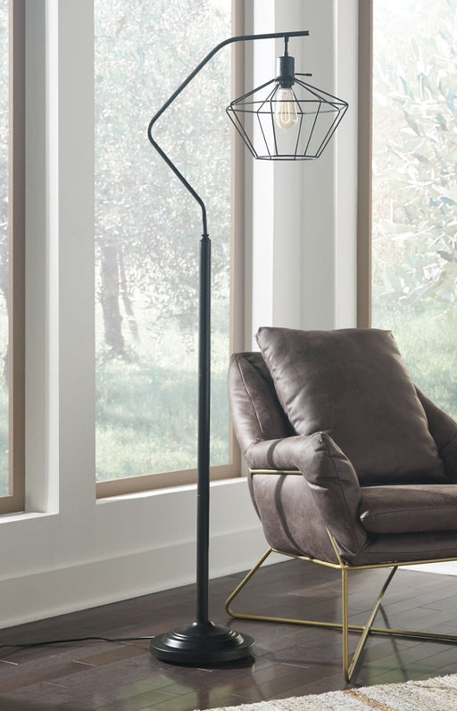 Ashley Express - Makeika Metal Floor Lamp (1/CN) - Walo Furniture