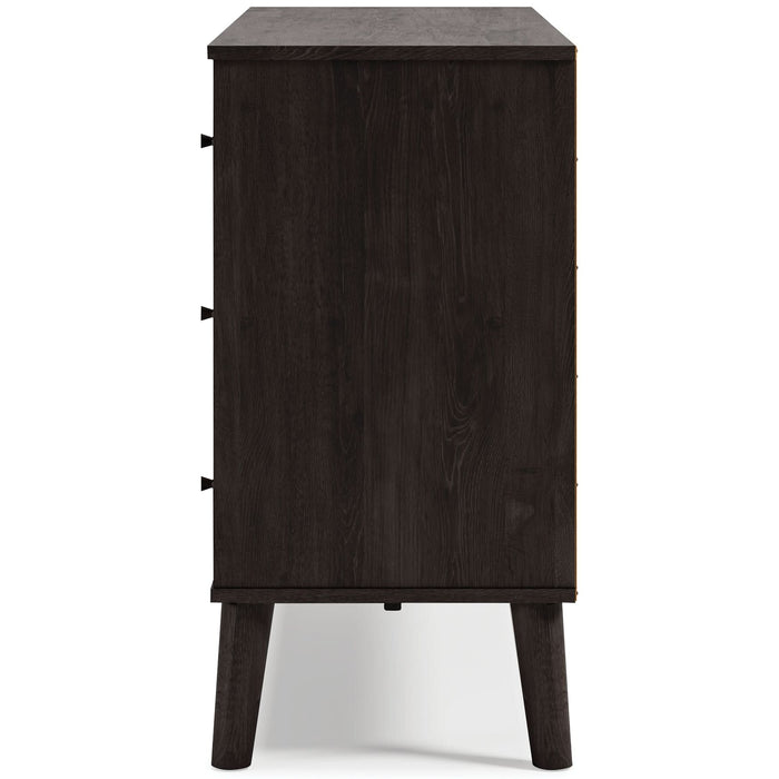 Ashley Express - Piperton Six Drawer Dresser - Walo Furniture