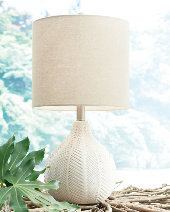 Ashley Express - Rainermen Ceramic Table Lamp (1/CN) - Walo Furniture