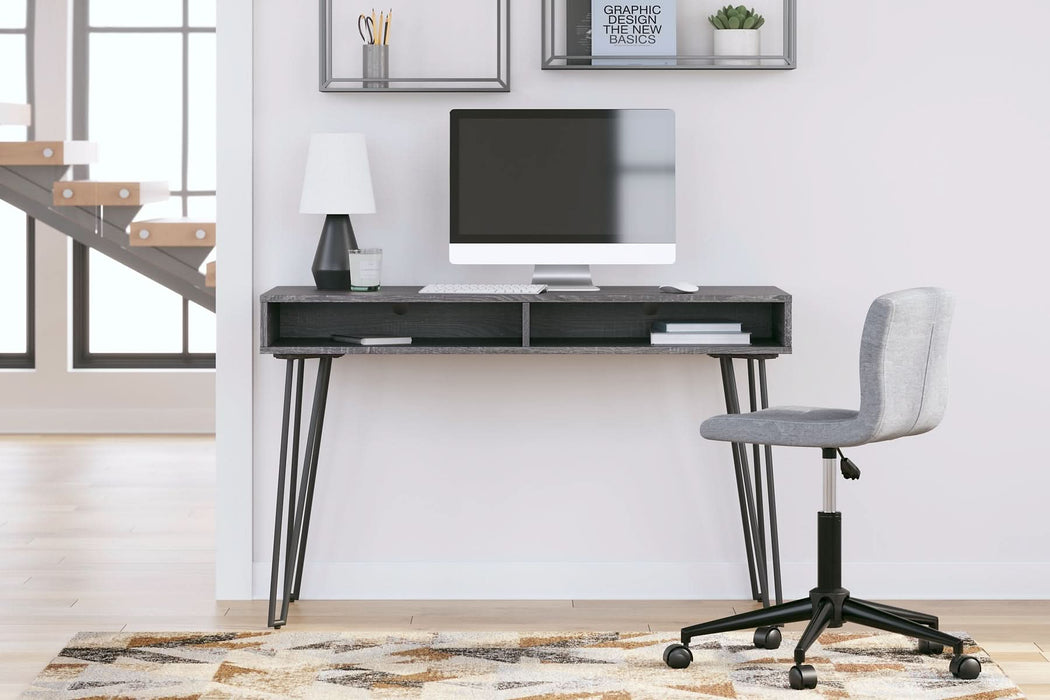 Ashley Express - Strumford Home Office Desk - Walo Furniture