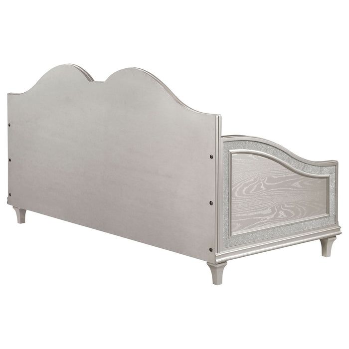 Evangeline Upholstered Twin Daybed Silver Oak - Walo Furniture