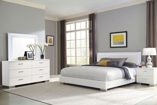 Felicity 4 - piece Eastern King Bedroom Set White High Gloss - Walo Furniture