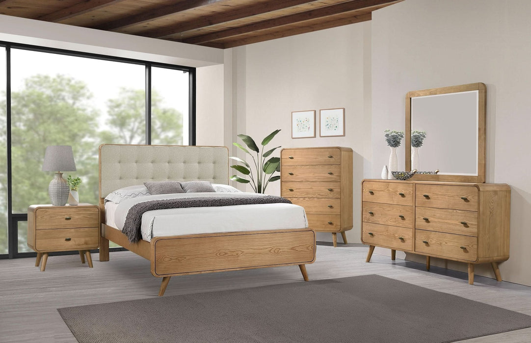 Robyn 5 - piece California King Bedroom Set Light Ash - Walo Furniture