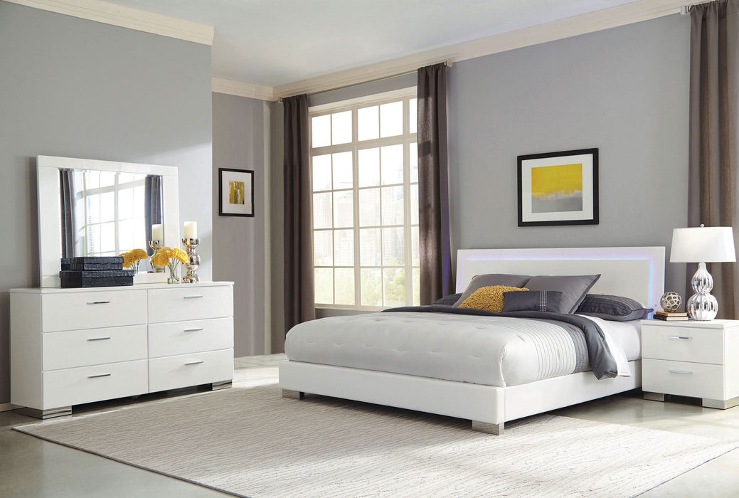 Felicity 4-piece Eastern King Bedroom Set White High Gloss - Walo Furniture 